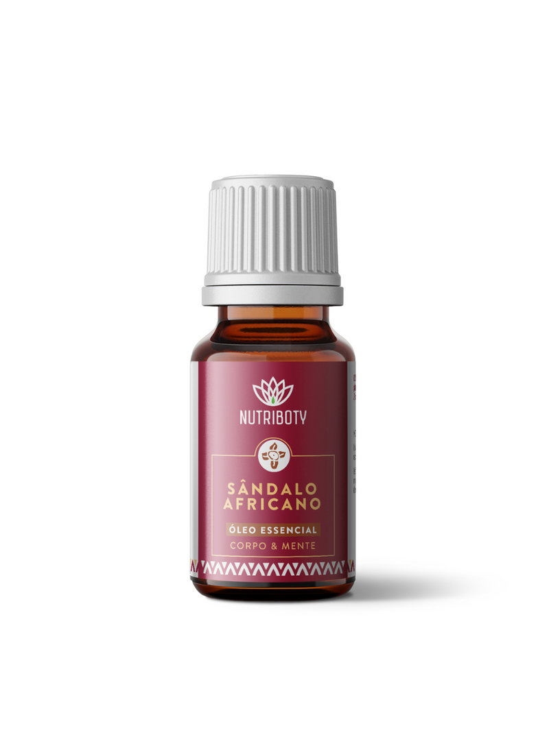 O Óleo Essencial de Sândalo Africano da Nutriboty, 100% natural e sustentável, é o extrato mais puro da planta e auxilia na concentração. O seu aroma amadeirado tem propriedades relaxantes que ajudam na meditação. Contribui para prevenir, aliviar e controlar diversos males do dia-a-dia. Melhore o seu bem-estar e beneficie das vantagens da aromaterapia com os nossos óleos essenciais!
