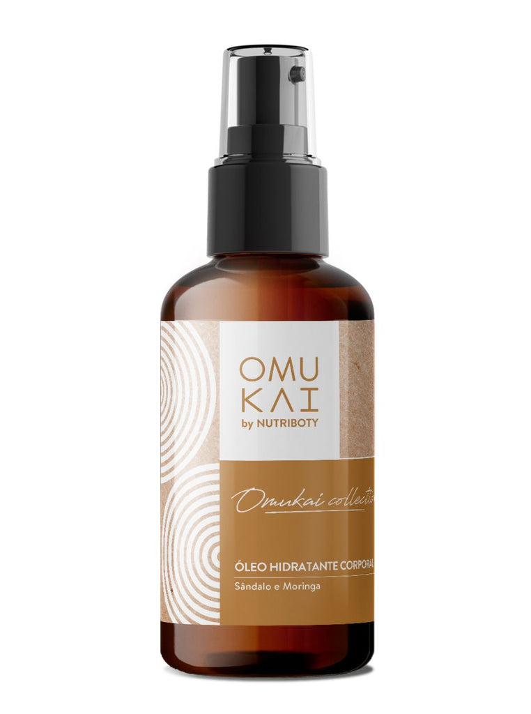 Óleo Hidratante Omukai proporciona uma hidratação intensa e duradoura, uniformiza o tom da tua pele e combate os sinais de envelhecimento. Com 90% de ingredientes de origem vegetal e uma textura leve (não oleosa), penetra facilmente na tua pele, tornando-a mais suave e luminosa.