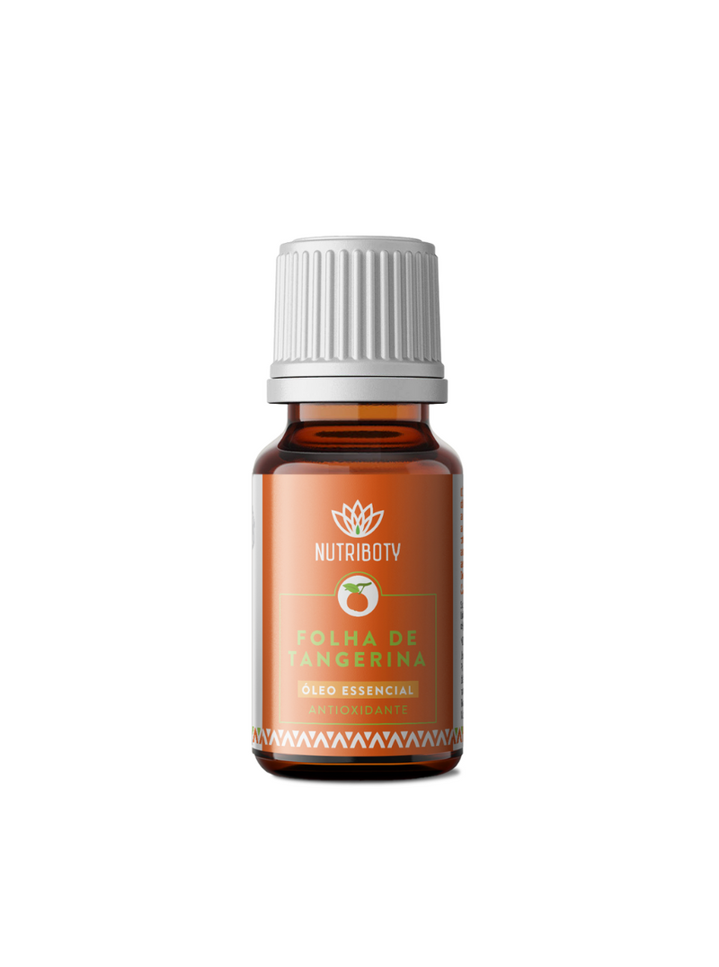 O Óleo Essencial de Folha de Tangerina da Nutriboty, 100% natural e sustentável, apresenta propriedades anti-infecciosas, antioxidantes e anti-inflamatórias. É imprescindível no tratamento de infeções cutâneas (como a acne) e promove o relaxamento. Diz adeus ao stress e olá à serenidade! Melhora o teu bem-estar e beneficia das vantagens da aromaterapia com os nossos óleos essenciais.